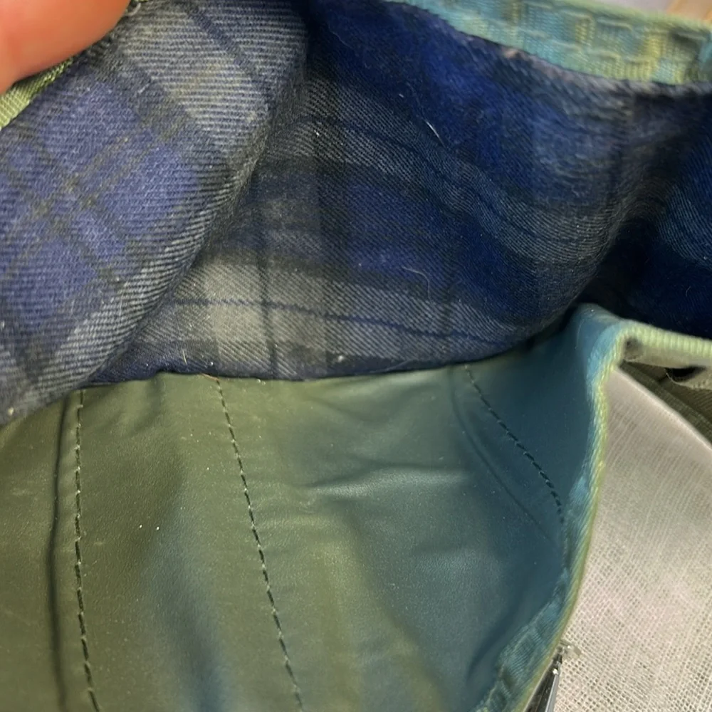 NWOT trifold wallet